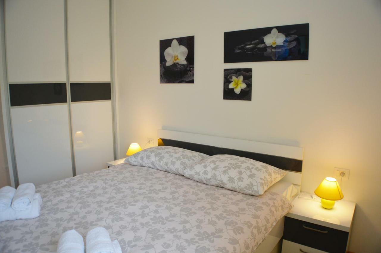Luxury In Trogir Apartmant Drago Exterior photo