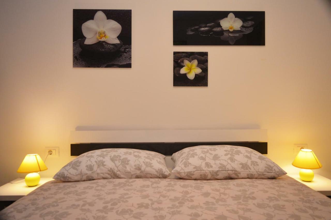Luxury In Trogir Apartmant Drago Exterior photo